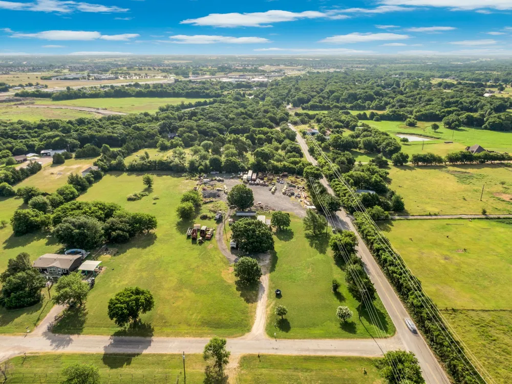 2040 Highridge Lane Midlothian, TX 76065