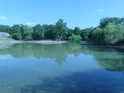 1691 W Alamo Road