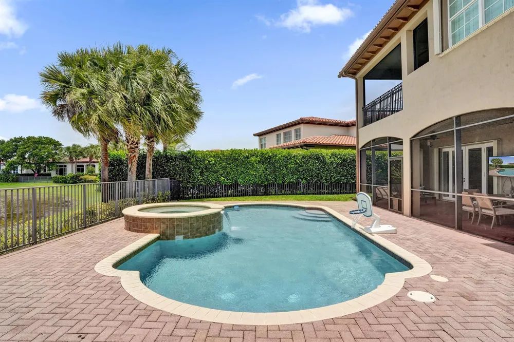8279 NW 122nd Lane Parkland, FL 33076
