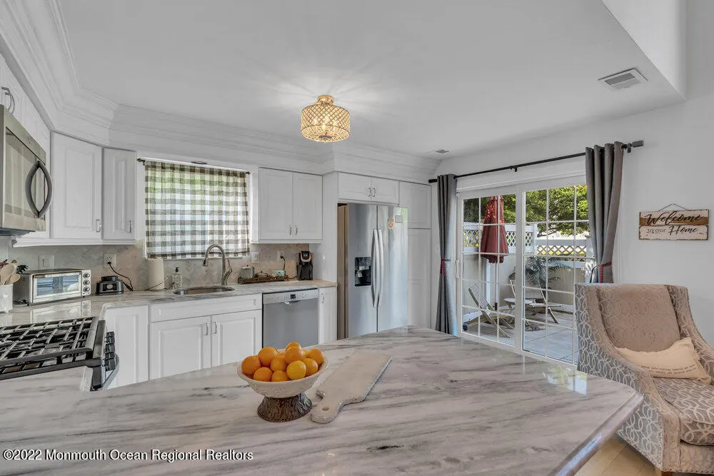 92 Tanya Circle Ocean, NJ 07712