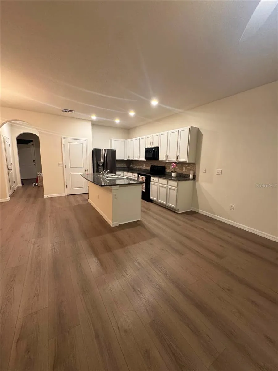 1833 HOVENWEEP ROAD Wesley Chapel, FL 33543