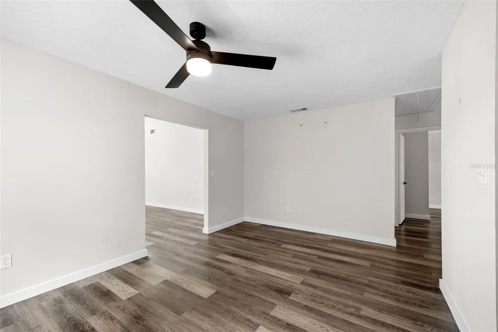 2801 51ST AVENUE S St Petersburg, FL 33712