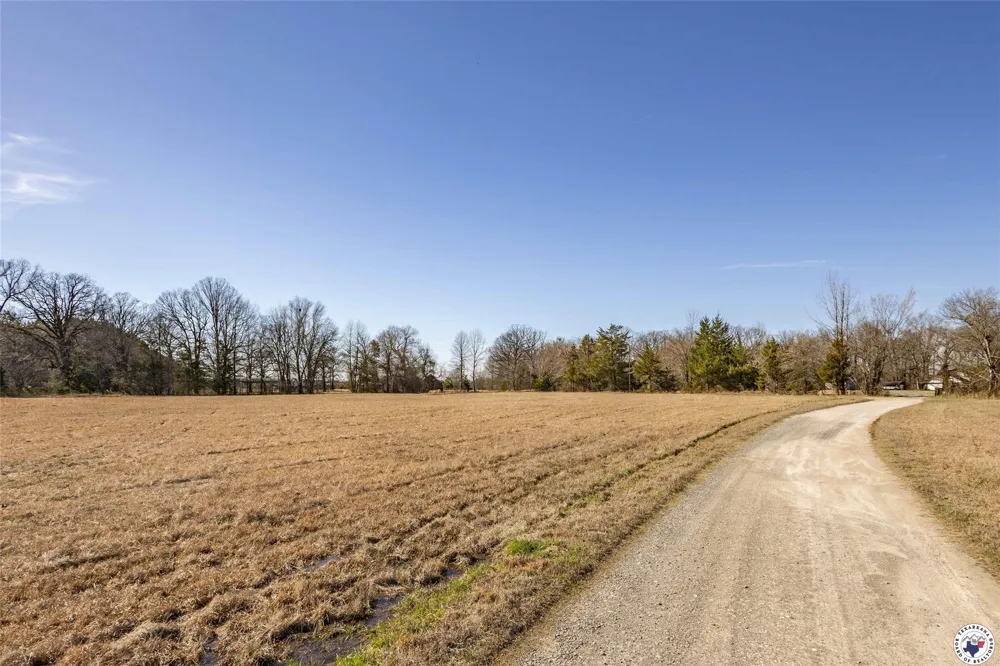 2735 Daniels Chapel Road New Boston, TX 75570