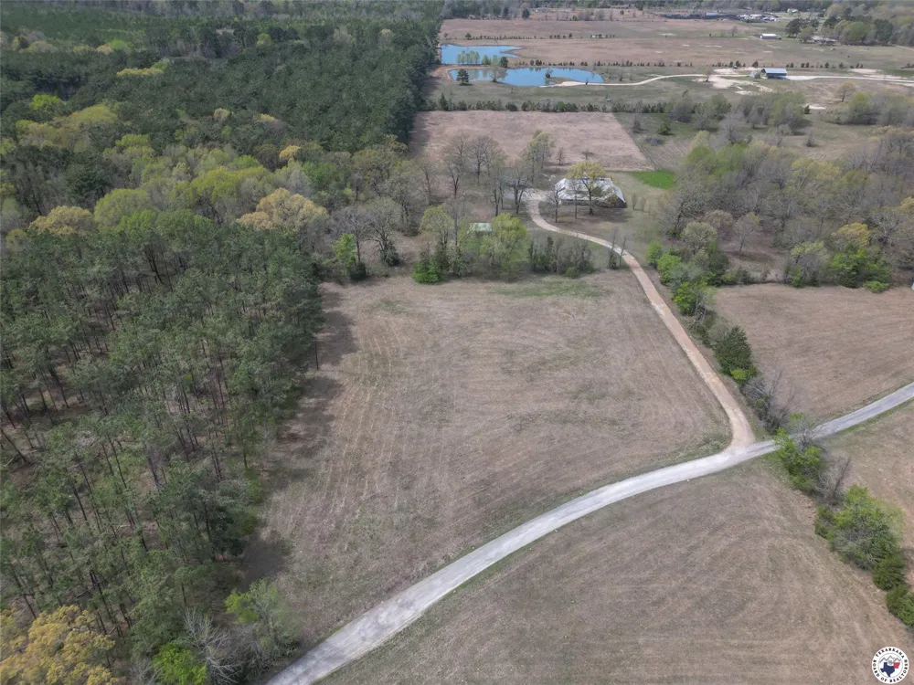 2735 Daniels Chapel Road New Boston, TX 75570