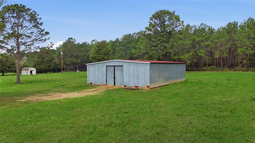 872 Four Notch Road Huntsville, TX 77340