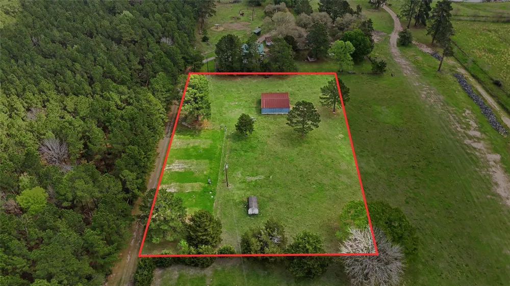 872 Four Notch Road Huntsville, TX 77340