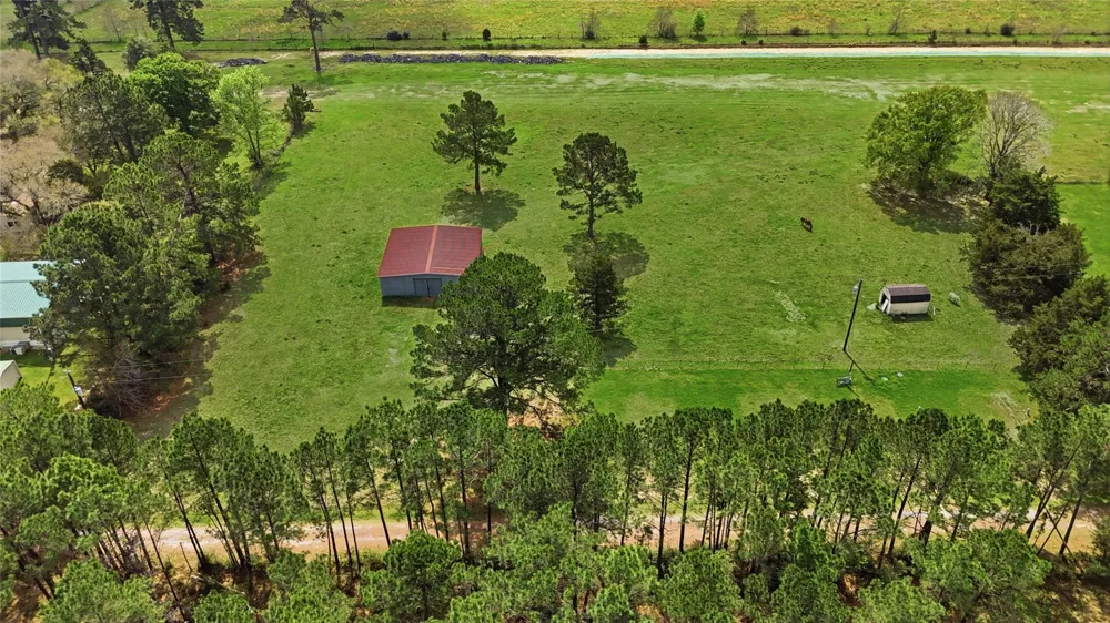 872 Four Notch Road Huntsville, TX 77340