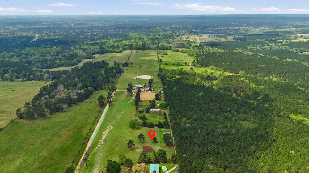 872 Four Notch Road Huntsville, TX 77340