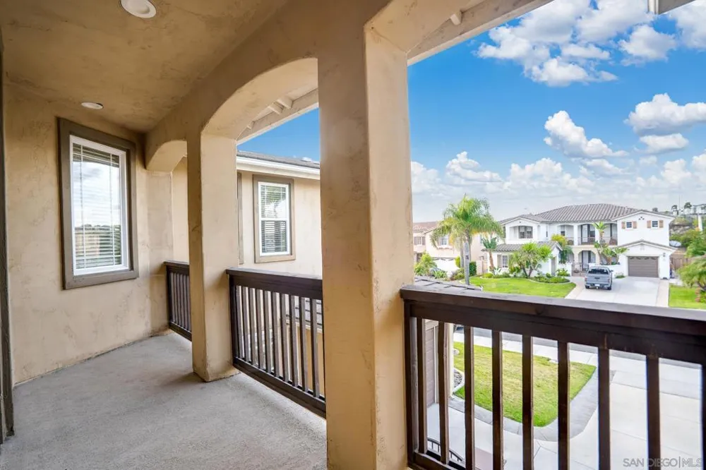 1749 Skimmer Ct Carlsbad, CA 92011