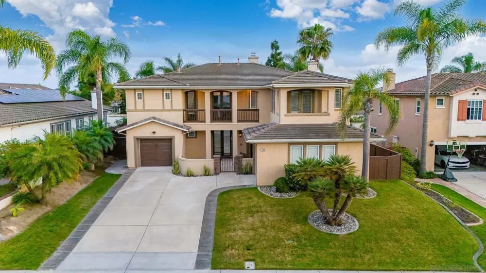 1749 Skimmer Ct Carlsbad, CA 92011