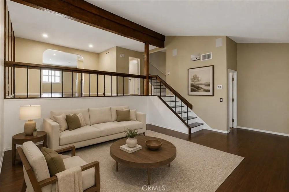6227 Randi Avenue Woodland Hills, CA 91367
