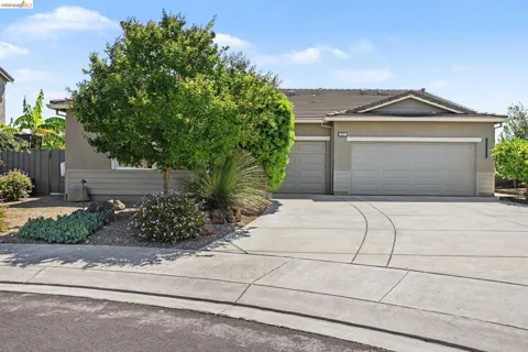 527 Peyton Ct