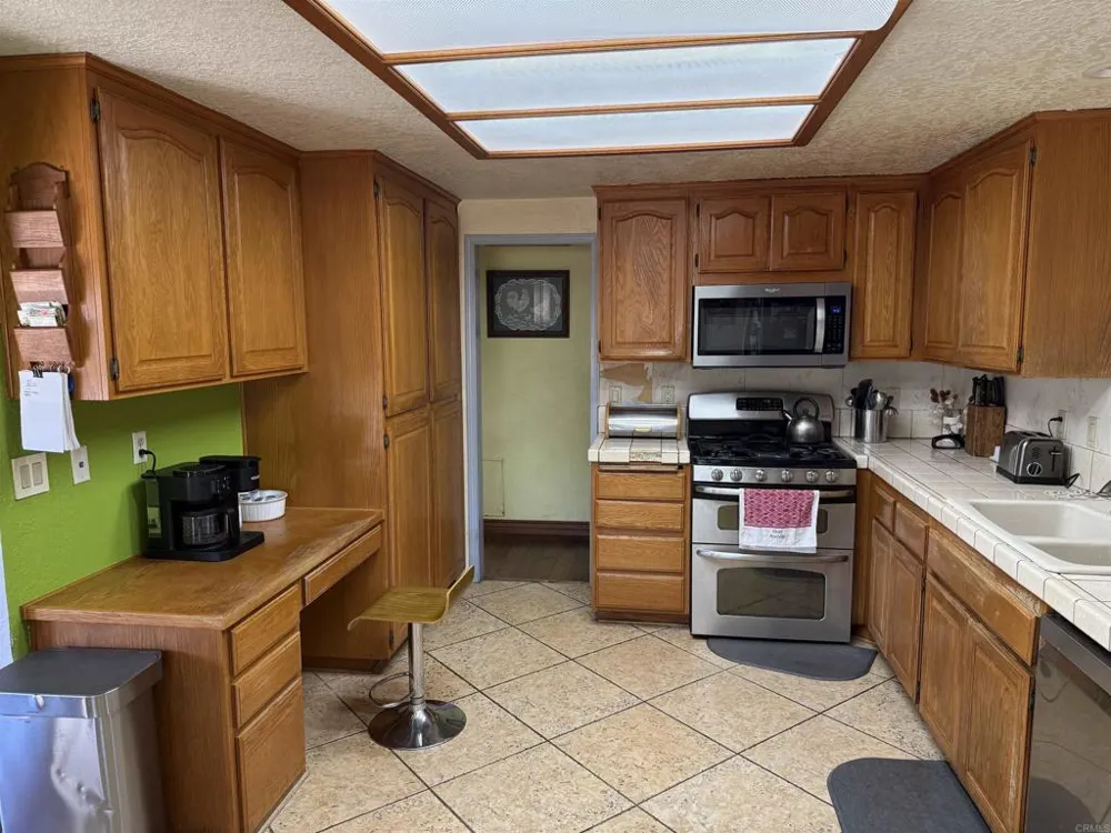 13107 Lindo Lane Lakeside, CA 92040