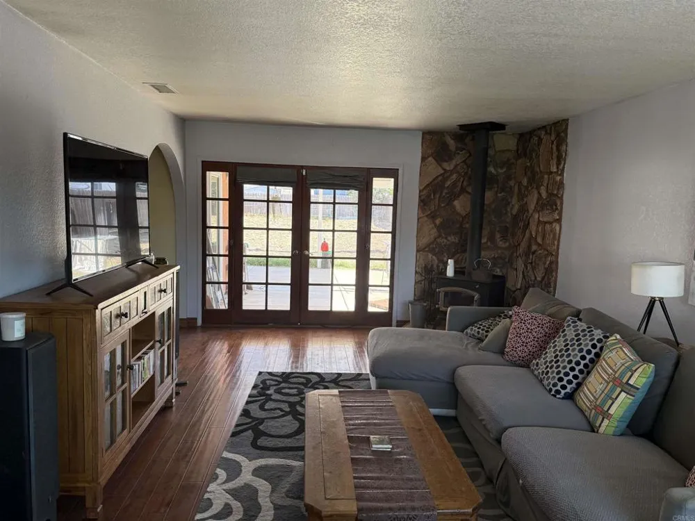 13107 Lindo Lane Lakeside, CA 92040