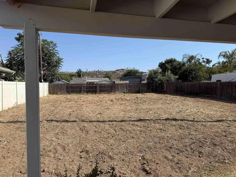 13107 Lindo Lane Lakeside, CA 92040