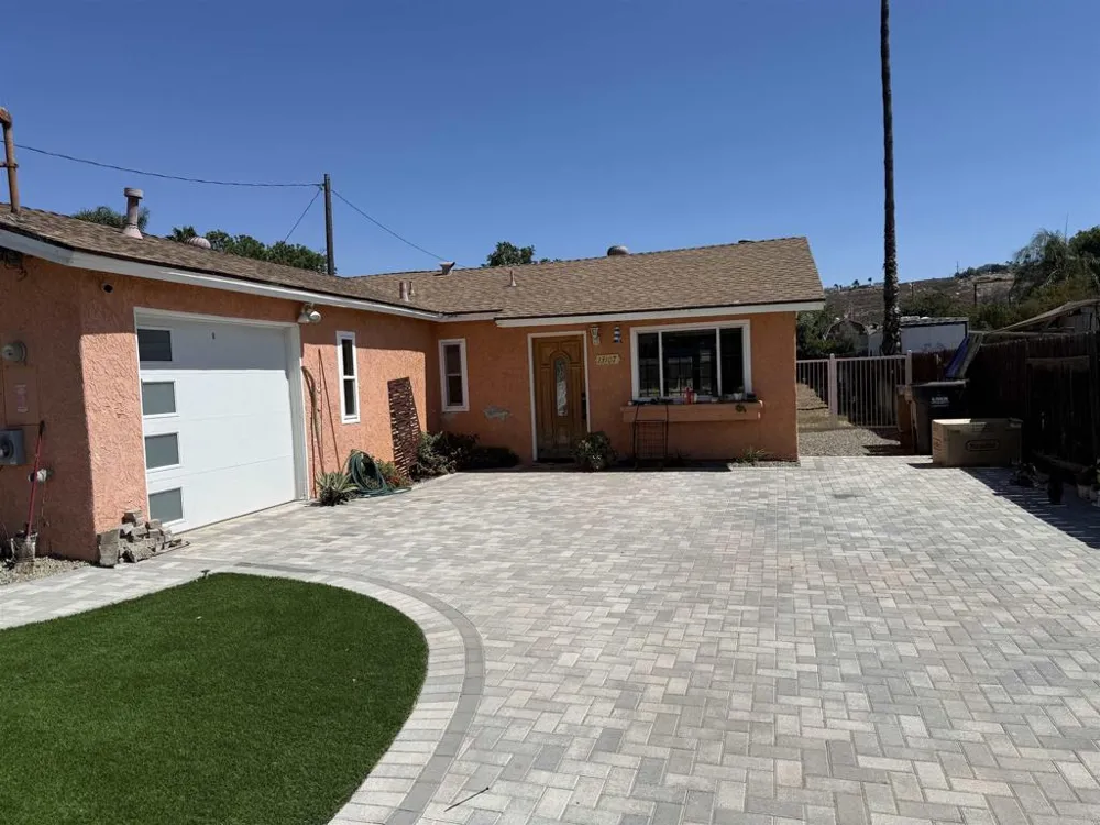 13107 Lindo Lane Lakeside, CA 92040