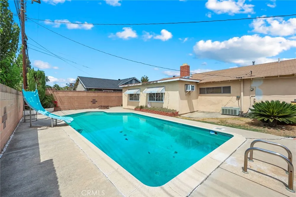 1676 E Wingate Street Covina, CA 91724