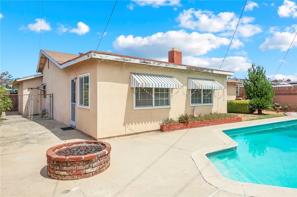 1676 E Wingate Street Covina, CA 91724