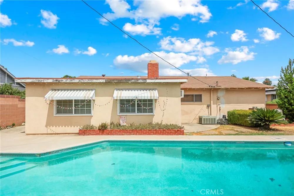 1676 E Wingate Street Covina, CA 91724