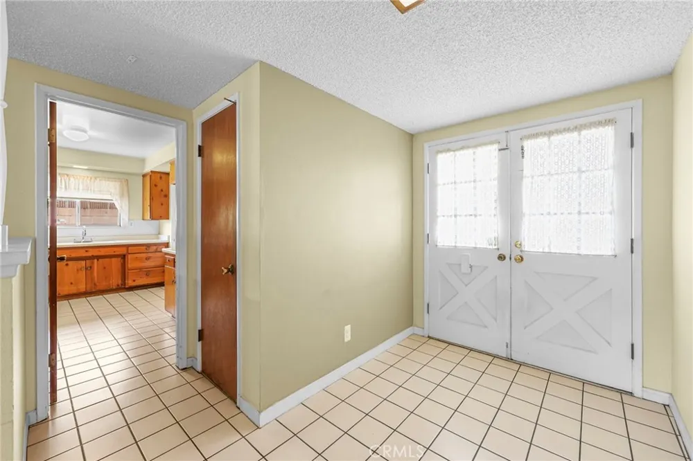 1676 E Wingate Street Covina, CA 91724