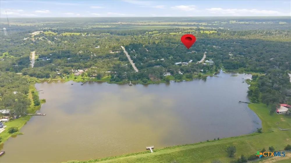 Sec 4 Lot 102 Drive Smithville, TX 78957