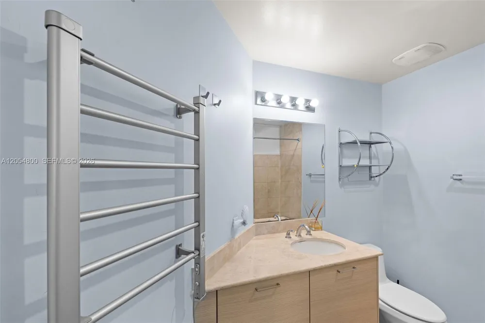 350 NE 24th St #401 Miami, FL 33137