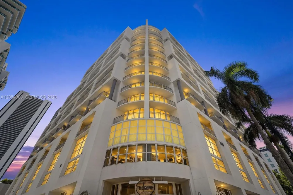 350 NE 24th St #401 Miami, FL 33137