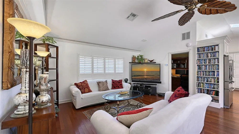 1109 DELACROIX CIRCLE Nokomis, FL 34275