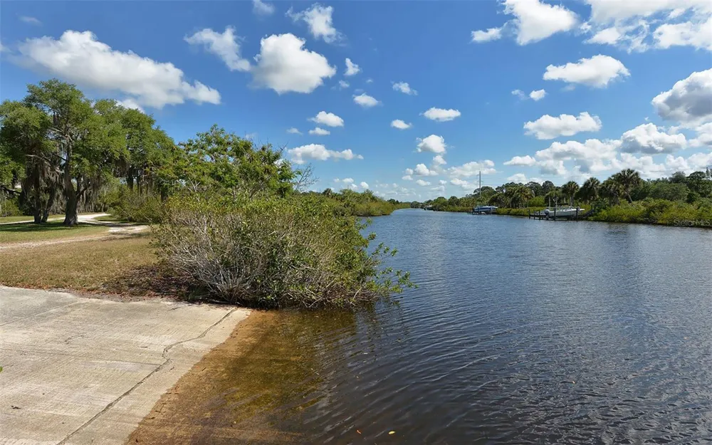 1109 DELACROIX CIRCLE Nokomis, FL 34275