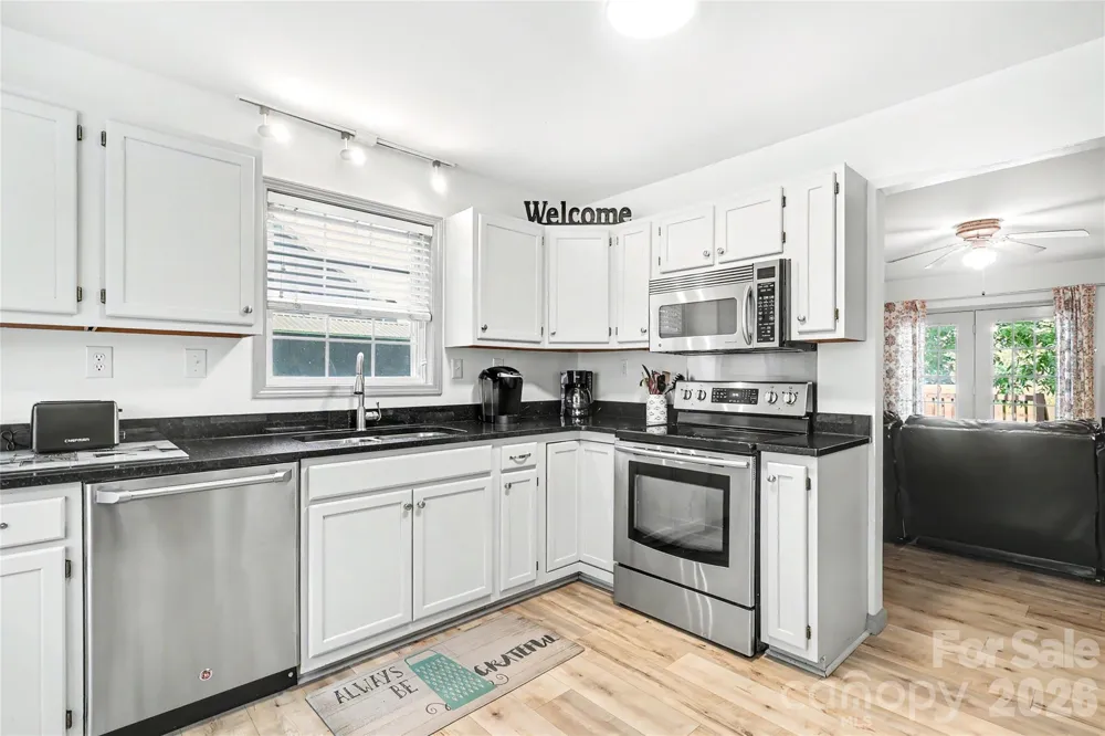 294 Riverview Boulevard Lexington, NC 27292