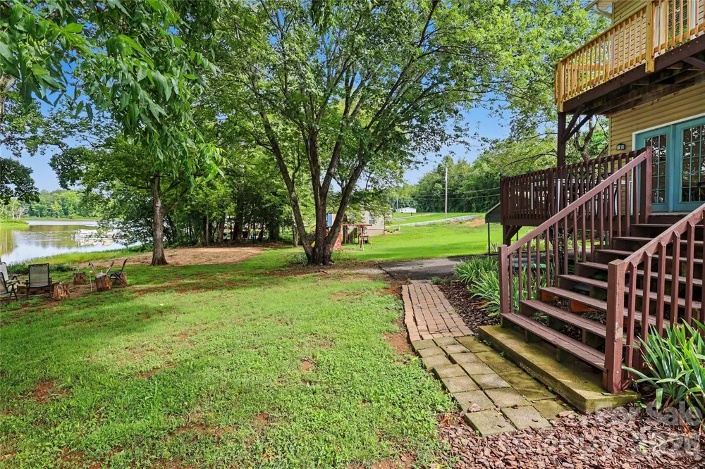294 Riverview Boulevard Lexington, NC 27292