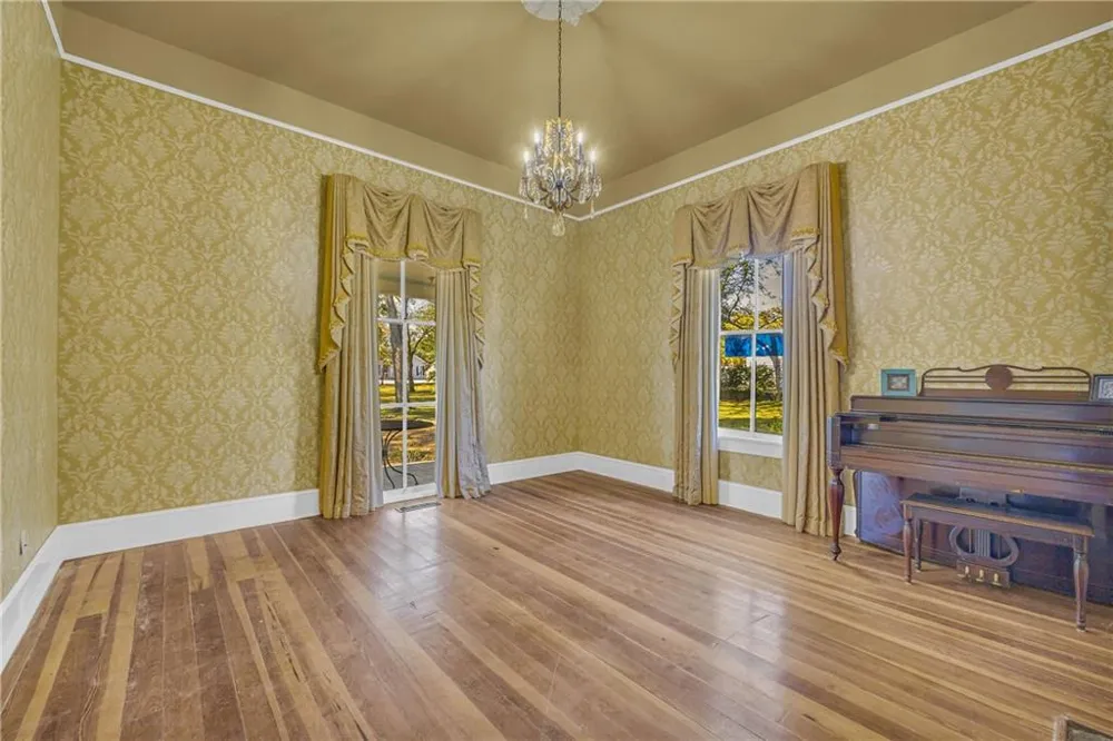 5921 Bostwick Highway Bishop, GA 30621