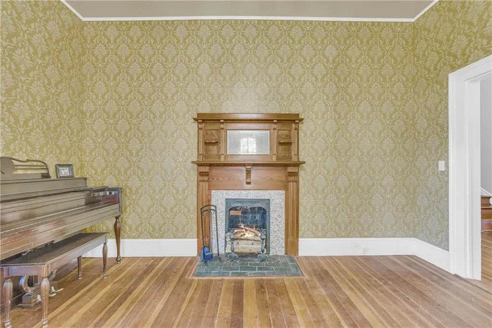 5921 Bostwick Highway Bishop, GA 30621