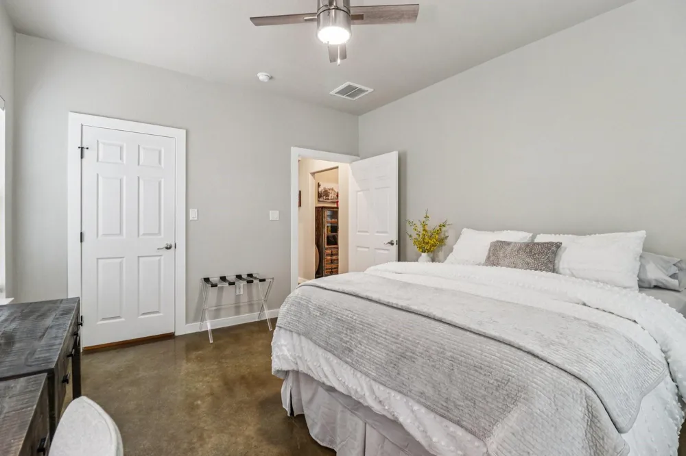 1006 12th Street Blanco, TX 78606