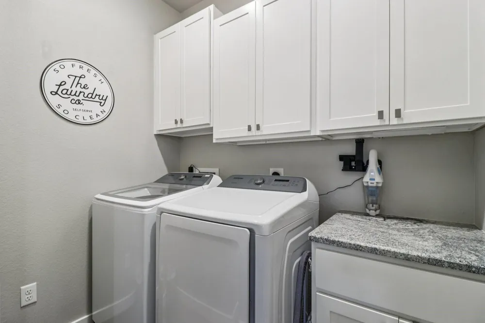 1006 12th Street Blanco, TX 78606