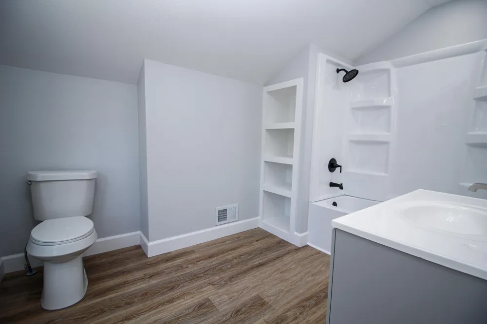 112 Andrews Street Three Rivers, MI 49093