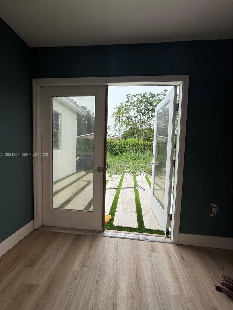2409 SE 2nd Ave SE #0 Vero Beach, FL 32962