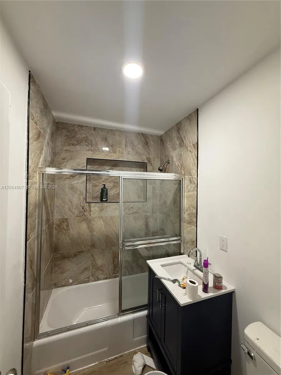 2409 SE 2nd Ave SE #0 Vero Beach, FL 32962