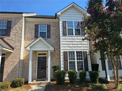 6 Viburnum Lane