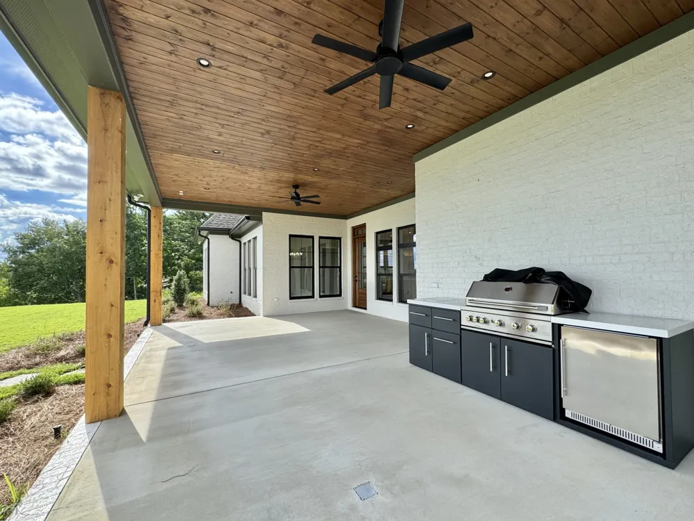 20 Natures Cove Florence, AL 35630