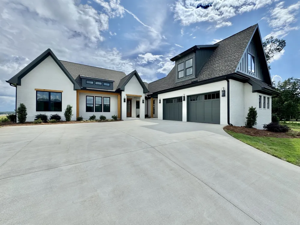 20 Natures Cove Florence, AL 35630