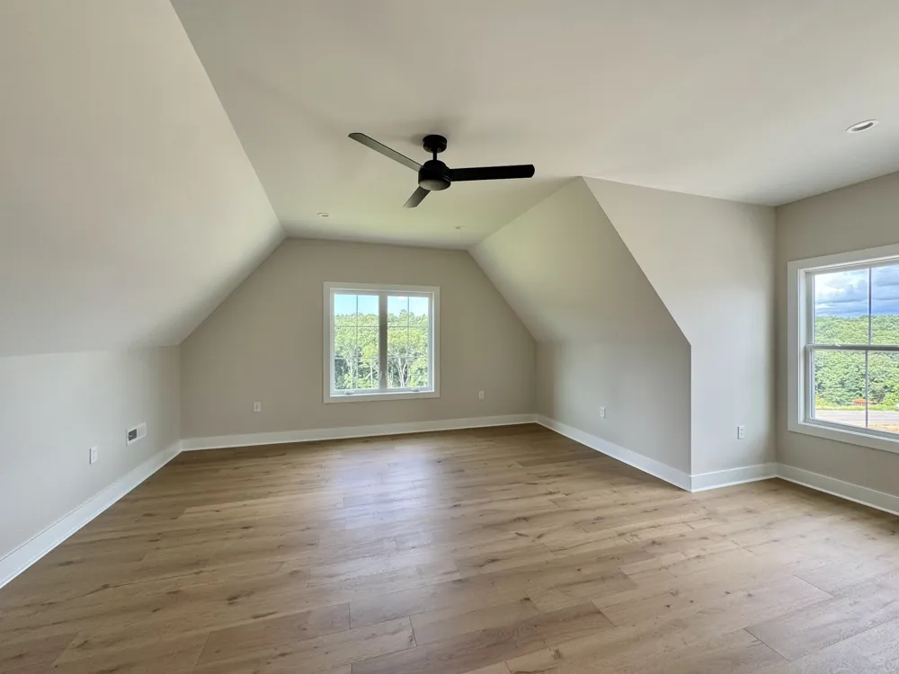 20 Natures Cove Florence, AL 35630