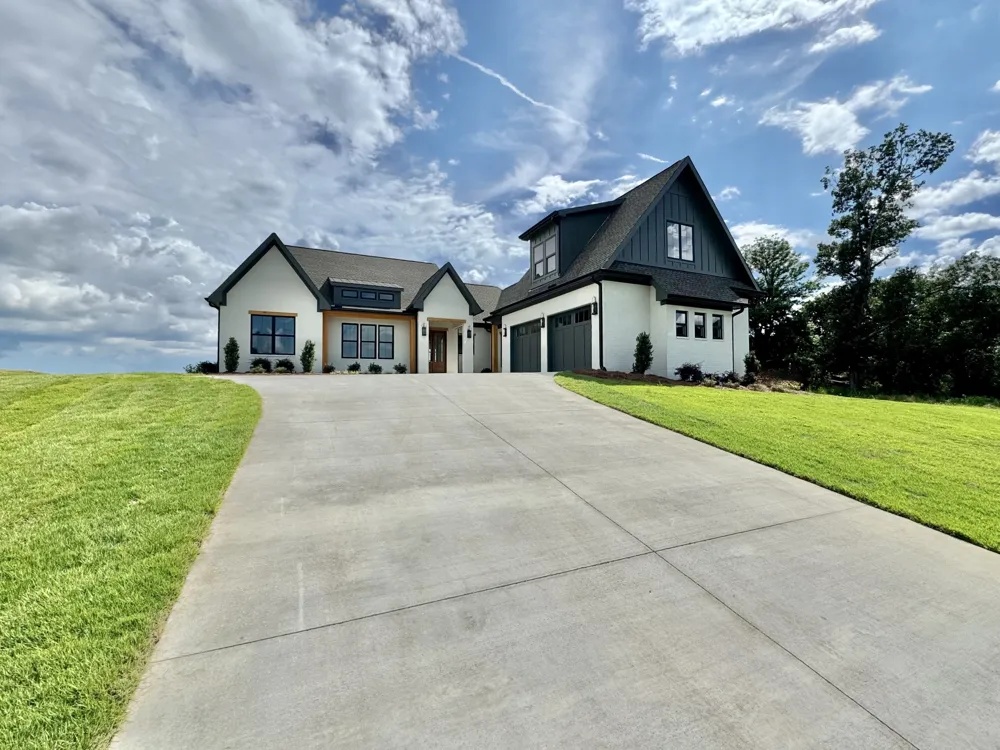 20 Natures Cove Florence, AL 35630