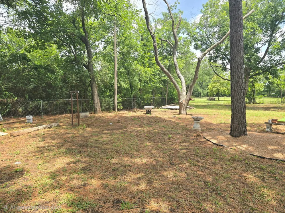 404 W Hillcrest Street Keene, TX 76059