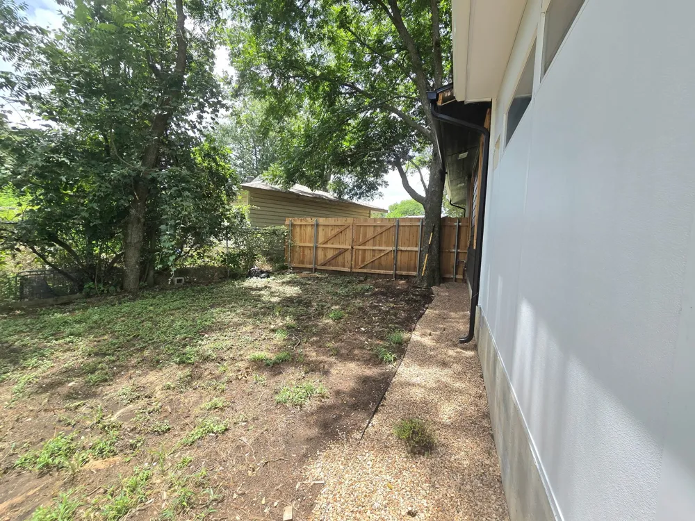 404 W Hillcrest Street Keene, TX 76059