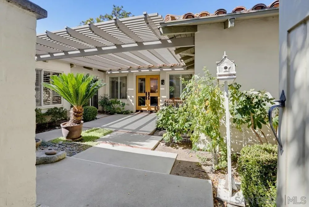 32993 Luiseno Circle Dr Pauma Valley, CA 92061