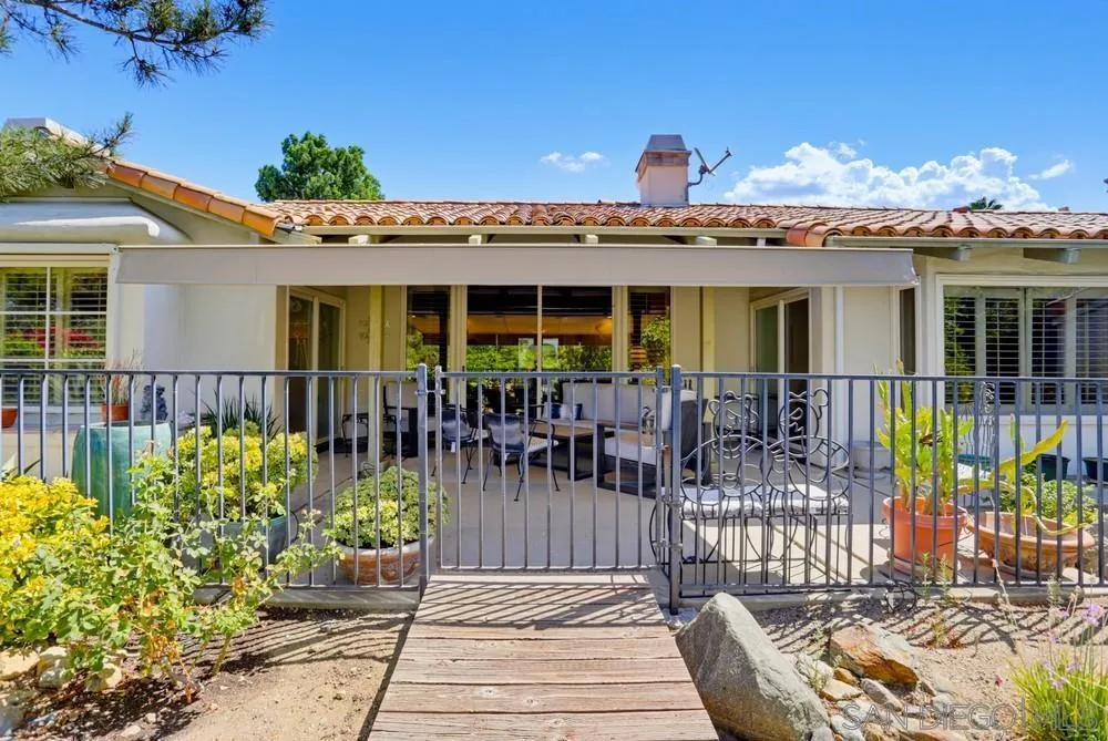32993 Luiseno Circle Dr Pauma Valley, CA 92061