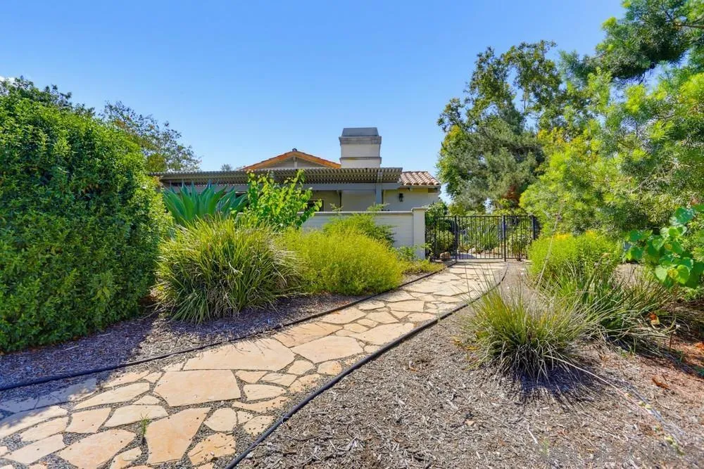 32993 Luiseno Circle Dr Pauma Valley, CA 92061