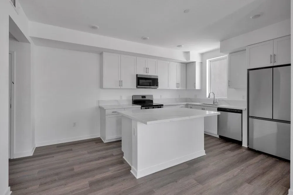 68550 Grove Street #104 Cathedral City, CA 92234