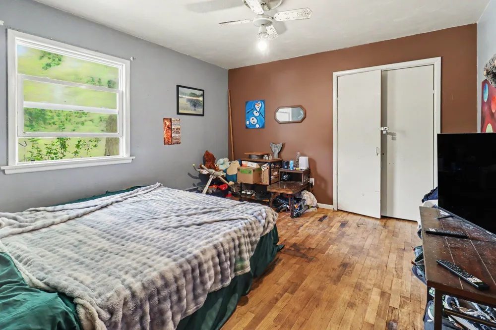 204 W Main Street Edmore, MI 48829